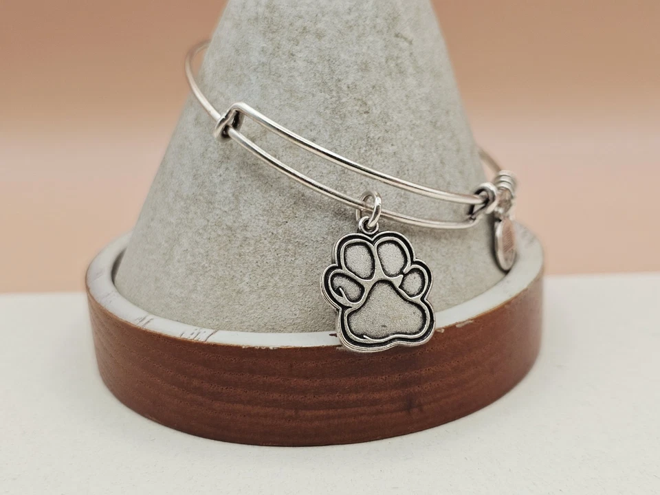 Brazalete Alex Ani "Paw Prints Of Love" Perros Gatos Plata Dije ✨️ Foto 3 de 4