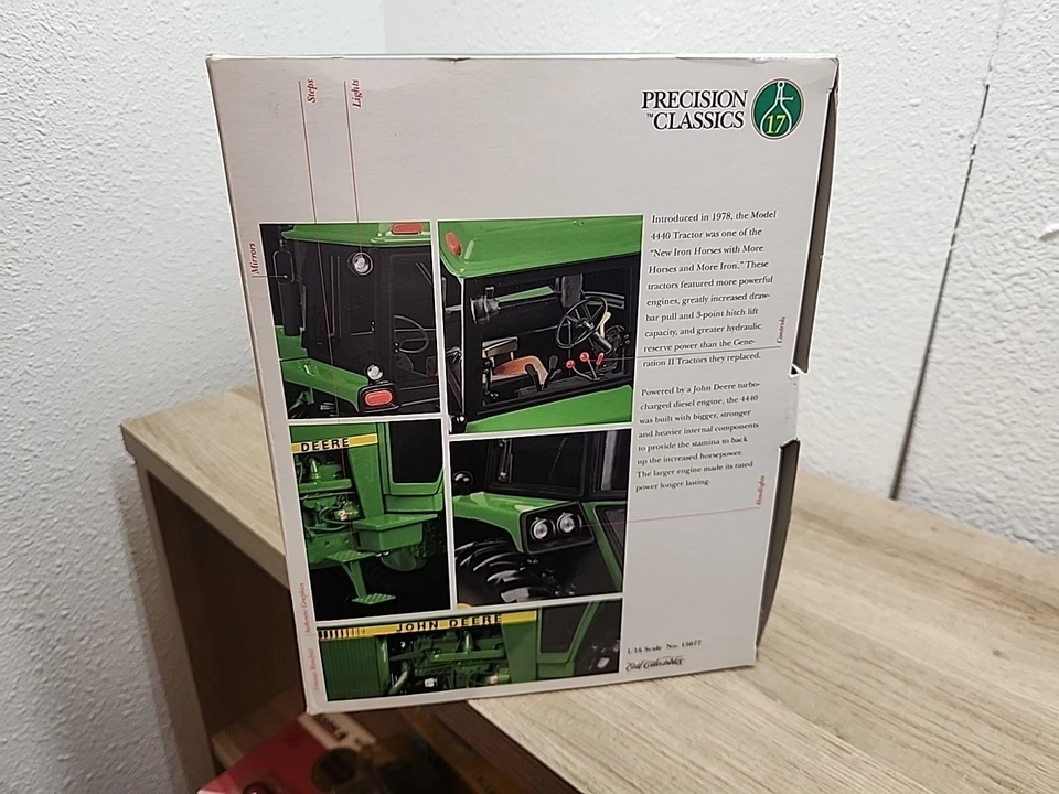 Ertl 2001 Precision John Deere 4440 Tractor Toy (15077) - Image 3 of 4