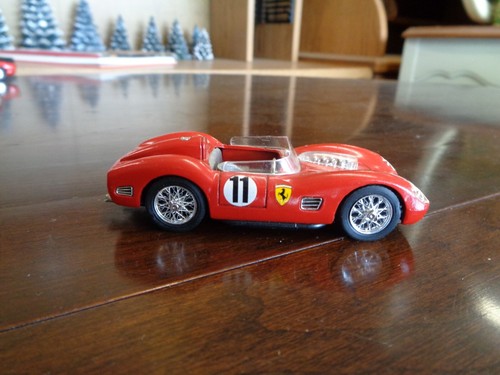EXCELLENT VINTAGE BRUMM ITALY 1:43 SCALE FERRARI RACE CAR DIECAST #11 - 第 1/7 張圖片