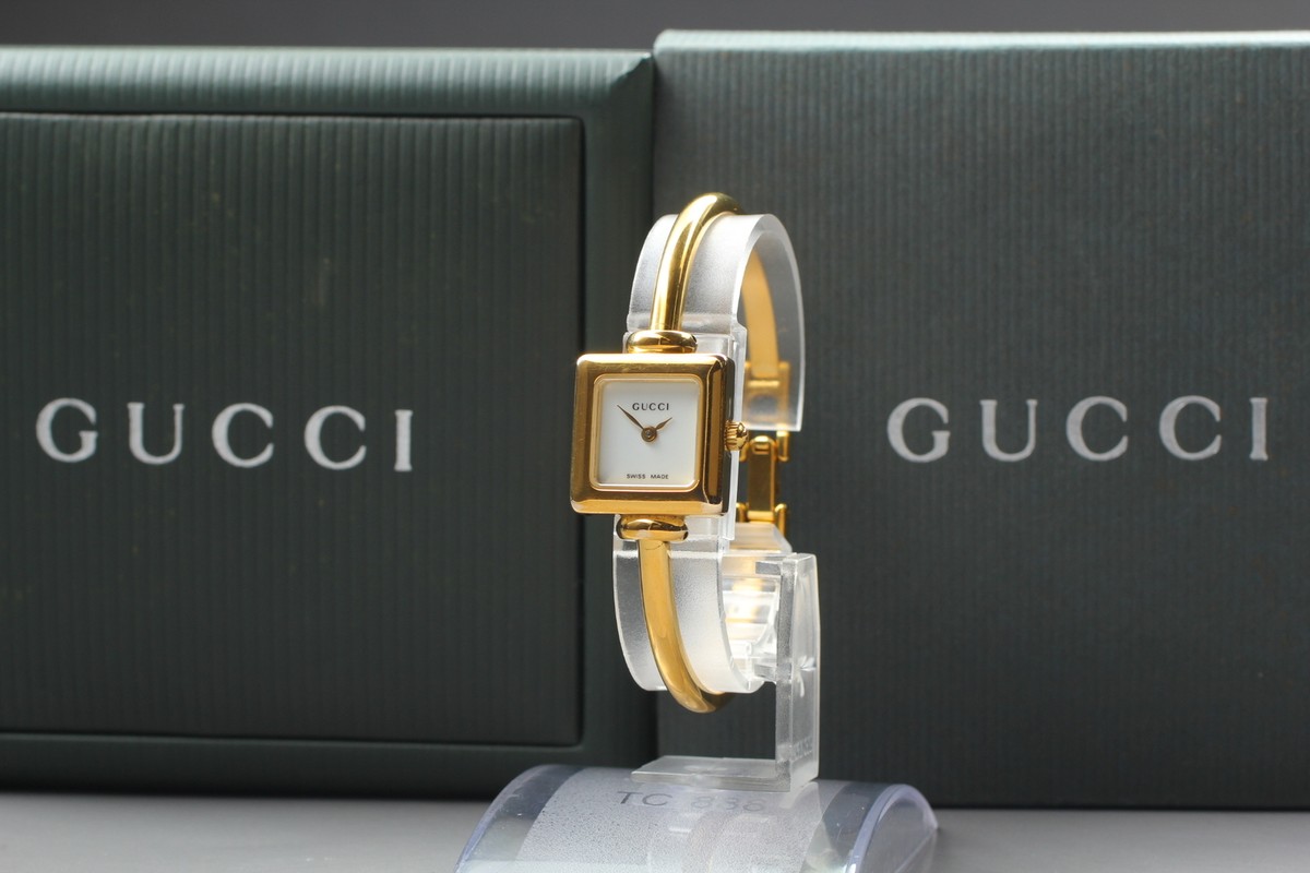 GUCCI 1900L ゴールド 時計 Gucci 1900L Vintage Women's Watch in Gold – Eleven13 Studios