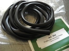 PROFILO GUARNIZIONE COFANI LATERALI VESPA D'EPOCA VARI MODELLI ANNI 60-70