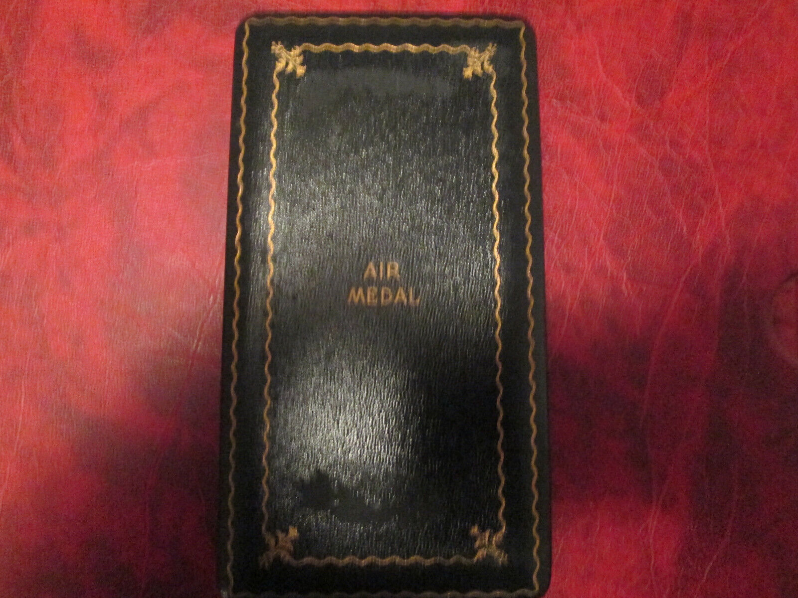 WWII Air Medal empty vintage genuine double Line case box SPECIAL