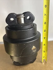 Heavy Equipment Bottom Track Roller Undercarriage 7” Height thumbnail 6