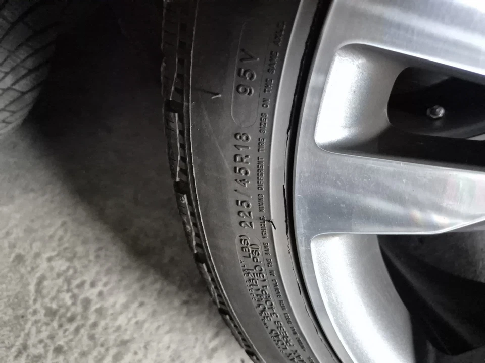 Alu Winter Komplett Räder Mercedec C-Klasse - Bild 3 von 4