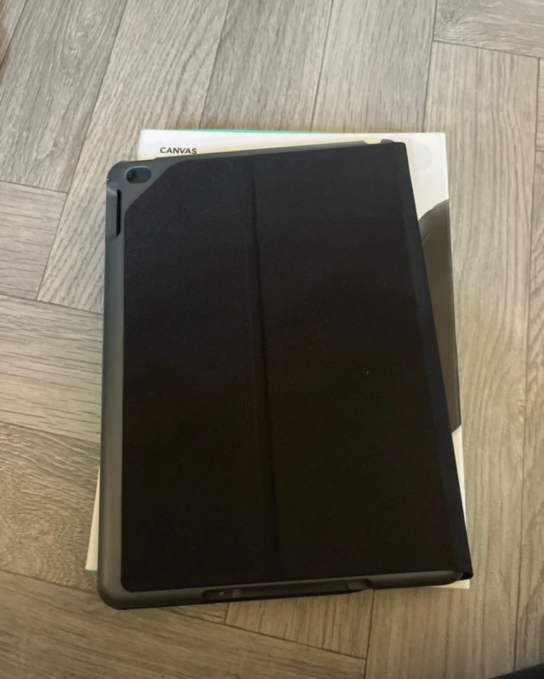 Logitech Canvas Keyboard Case - iPad Air 2 - UK Version - Image 3 of 4