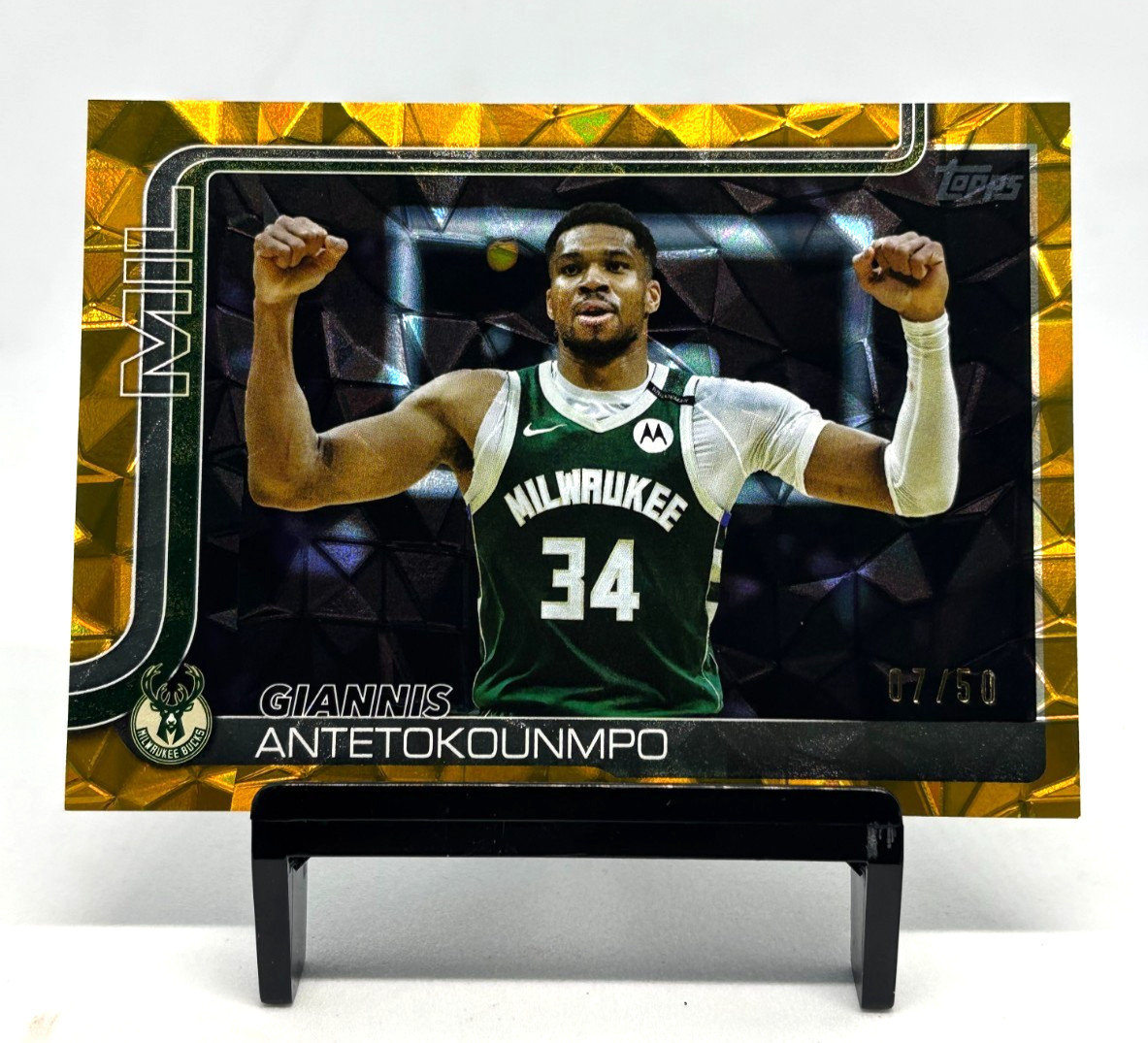 2025-26 Topps Gold Diamante #54 Giannis Antetokounmpo Bucks /50