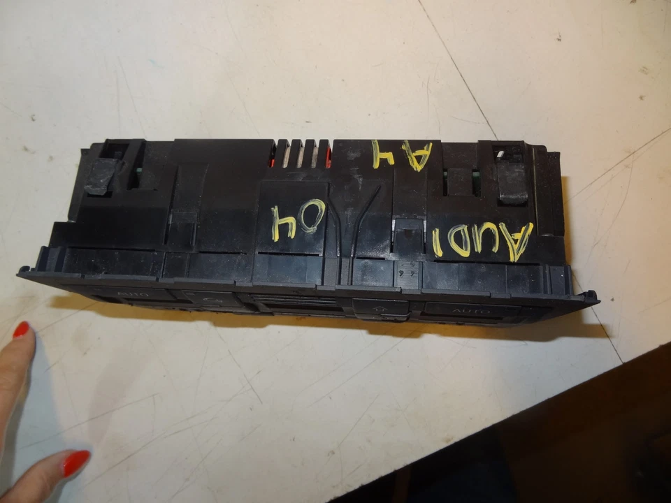 2002 2003 2004-2005 Audi A4 Passat AC Heat Temp Climate Control 8E0820043AD OEM — 第 2/4 张图片