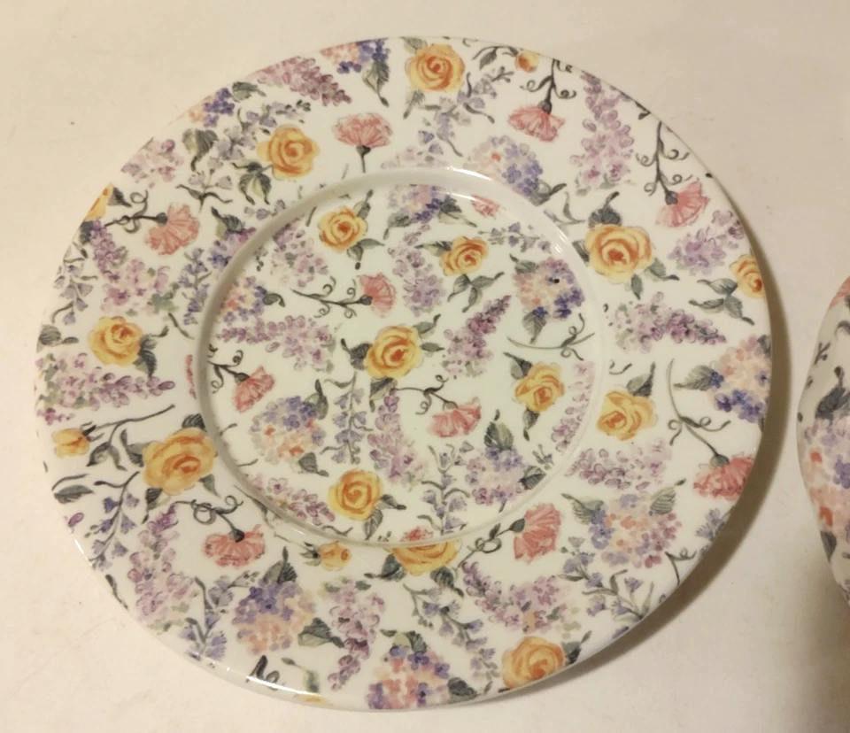 Yankee Candle Large Ceramic Jar Shade Wild Roses Lilacs Floral Chintz Plate - Image 3 of 4