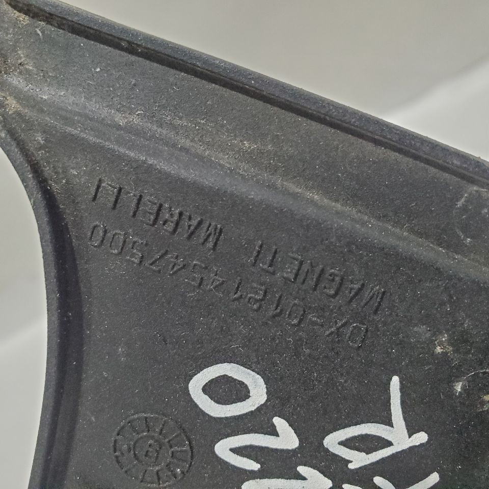 Used Part fits: 2003 Maserati SPYDER CC Grade A