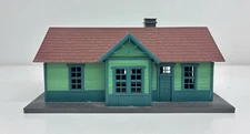 Lionel O / O27 Freight Station Depot Green Built Kit