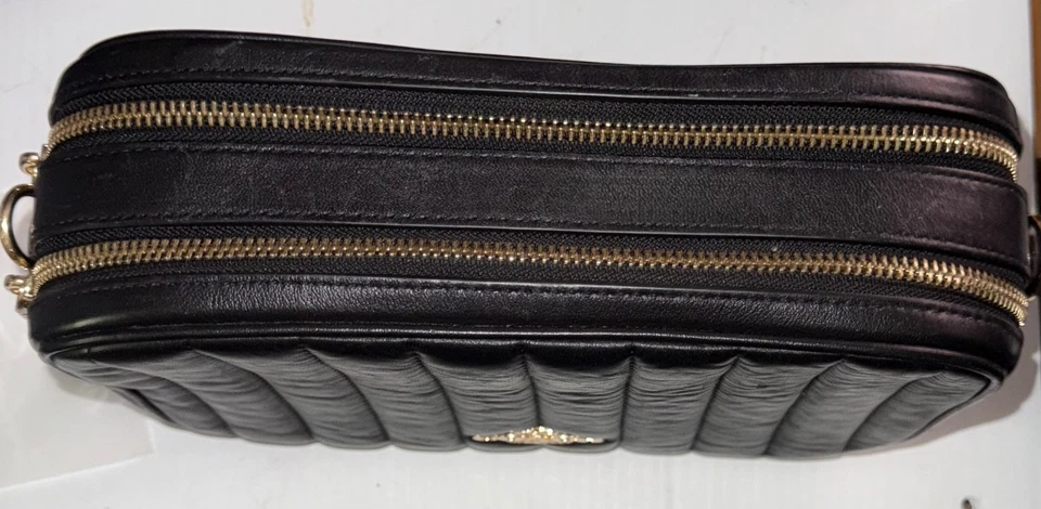 Coach JES C1569 черная эластичная кожа б/у в отличном состоянии пухлая линейная стеганая сумка через плечо ЧИТАЙТЕ - Изображение 3 из 4