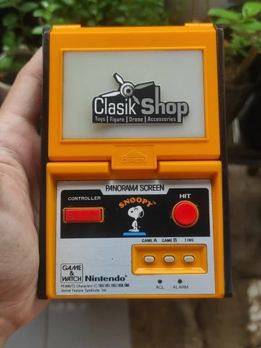 NINTENDO Game watch SNOOPY PANORAMA SCREEN SM-91 handheld console Japan 1983