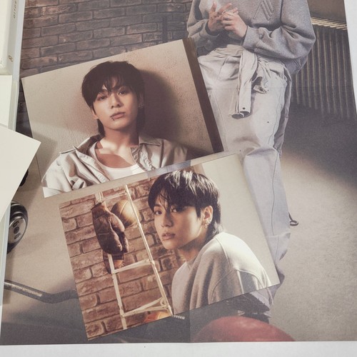 BTS JUNGKOOK JK Gold Solid White Version All Inclusions Photocards PC Poster 1B - Picture 7 of 18
