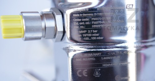 ENDRESS + HAUSER DELTAPILOT S FMB70-5KJ8/0 Hydrostatic level ...