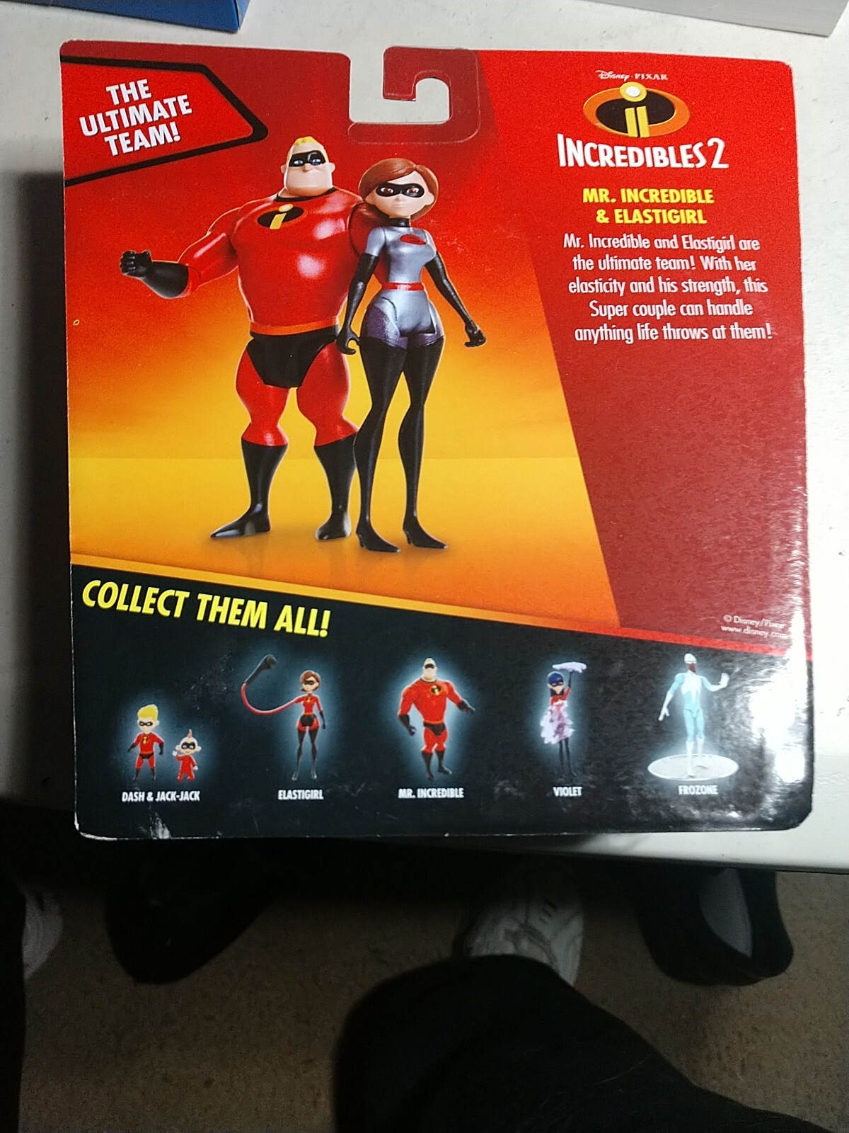 Disney/Pixar Incredibles 2 Mr. Incredible & Elastigirl Action Figures