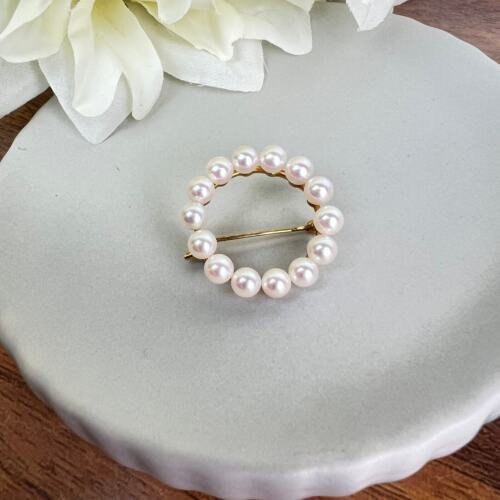 18k Yellow Gold Akoya Pearl Mikimoto Signed Gold Circle Pin Circa 1970's VTG