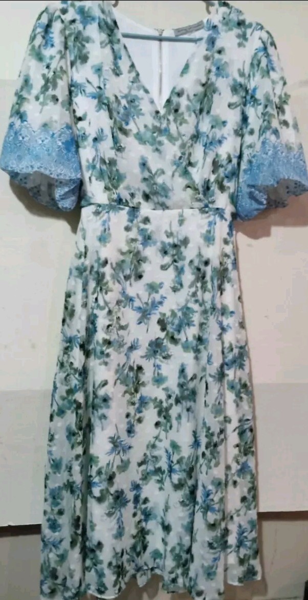 Foto 2 di 8
