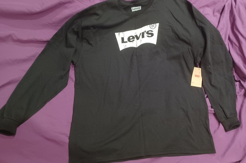 Levi's Men's Classic Fit Long Sleeve Graphic Logo T-Shirt Black Size XL