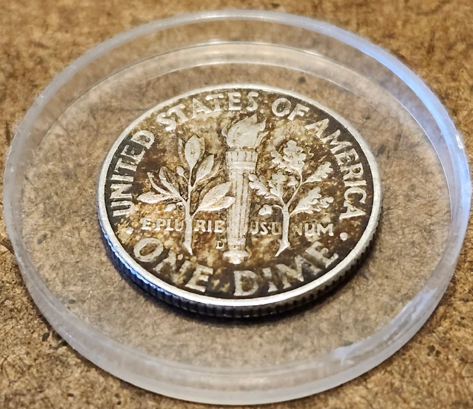 Sale!- 1964 Roosevelt Vintage Silver Dime with No Mint Mark – 90% Silver US Coin - Image 2 of 2