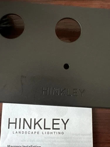 Hinkley Nuvi 10" Wide Bronze LED Landscape Deck Lights . I’ve 5 Of Them - Picture 4 of 7