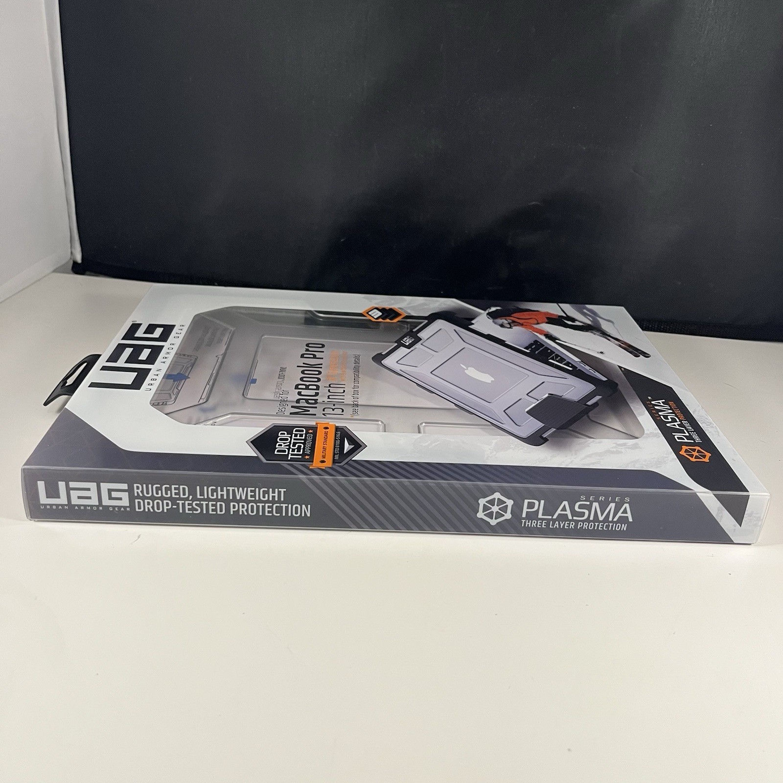 UAG Urban Armor Gear MacBook Pro 13 Inch 4th Generation Plasma Series Case- New