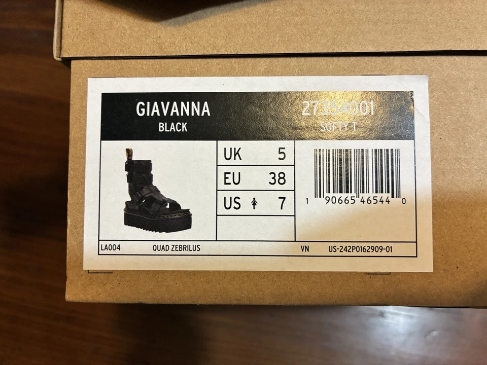 Authentic Black Giavanna Doc Martens Sandals US Size 7 Women’s With Box - Image 4 of 4