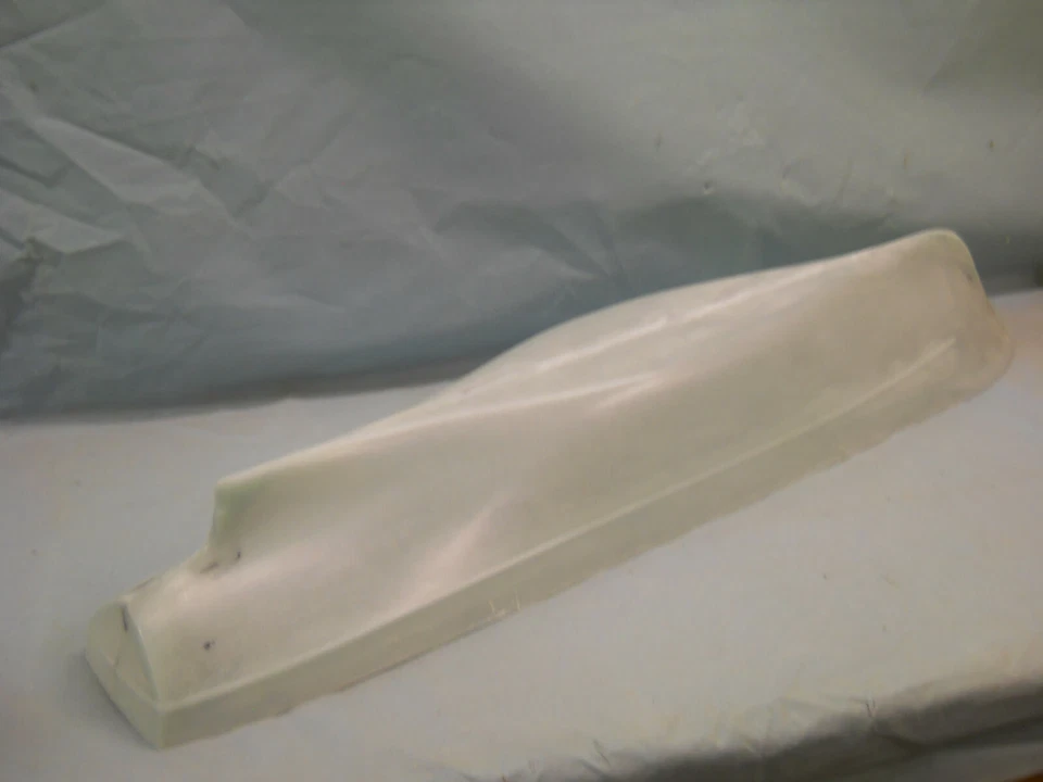 Gfk-Rumpf Frachter Neptun - Bild 3 von 4