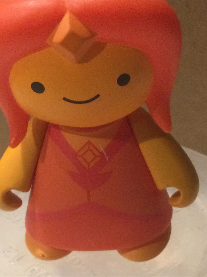 Flame Princess 3/40 Kidrobot Hora de Aventuras Serie 1 Foto 2 de 4