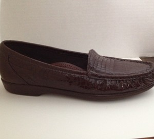 SAS-Shoes-Womens-Size-8-N-Brown-Loafers-Patent-Leather-8N-Narrow-Made-in-USA