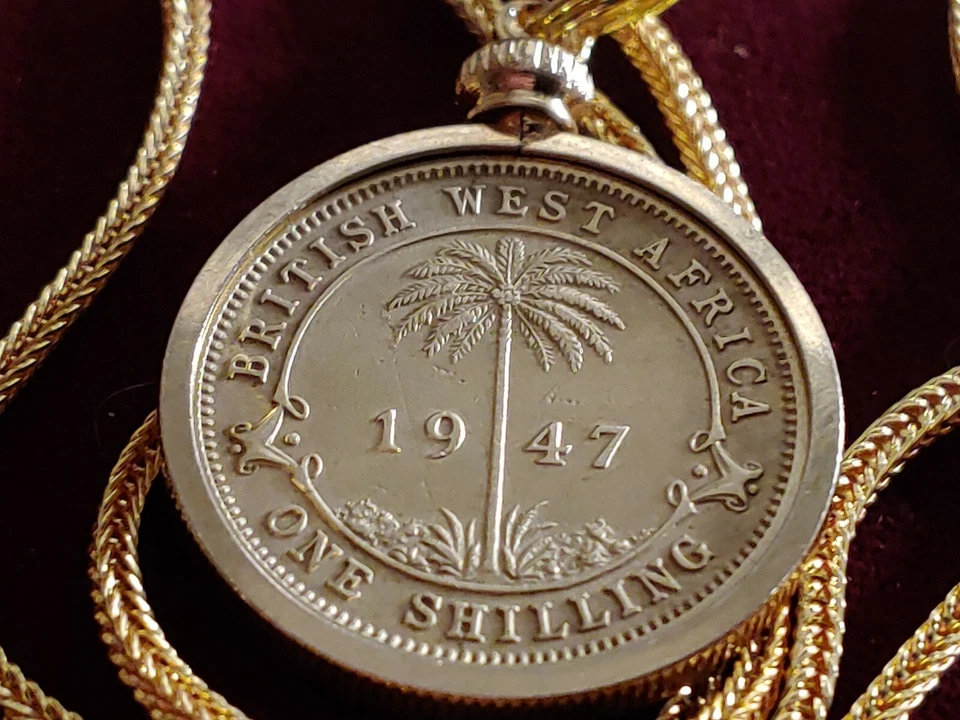 Colgante de palma de África Occidental Británica 1947 en cadena cola de zorro llena de oro de 28" 18k Foto 3 de 4