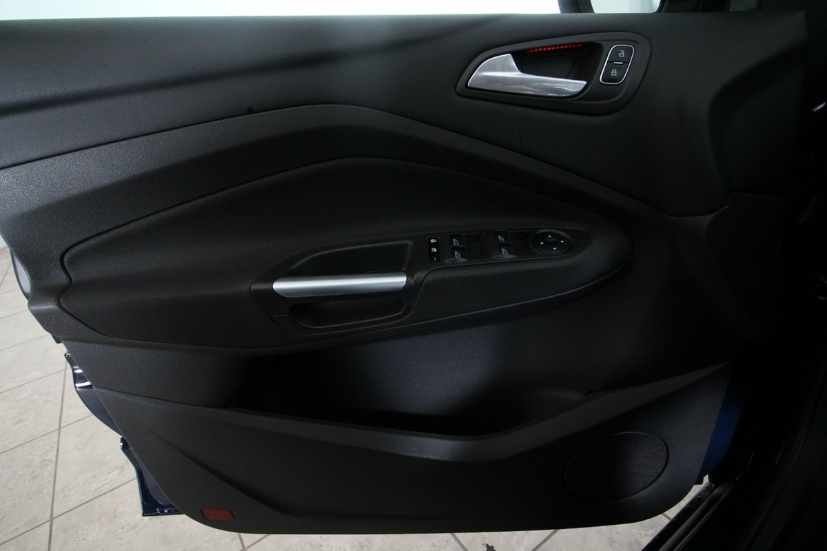 Ford C-MAX 1,0 SCTi 125 Titanium