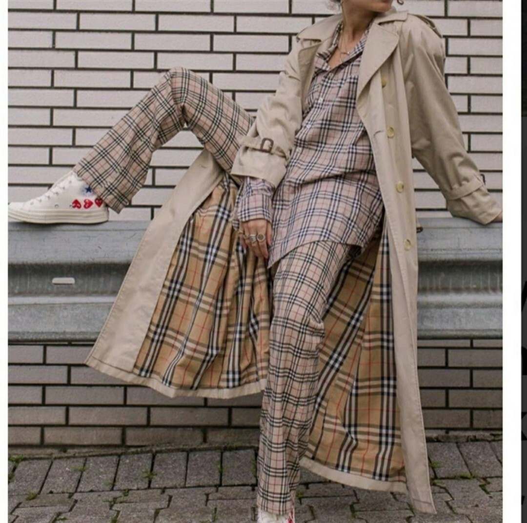 ジャケット・アウター BURBERRY DOUBLE GUN FLAPS TRENCH Burberry double-breasted Trench Coat | Blue | FARFETCH