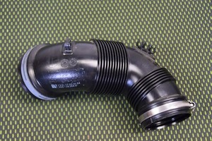 Original Audi VW Ansaugschlauch Rohr Schlauch Turbolader 3Q0129654D