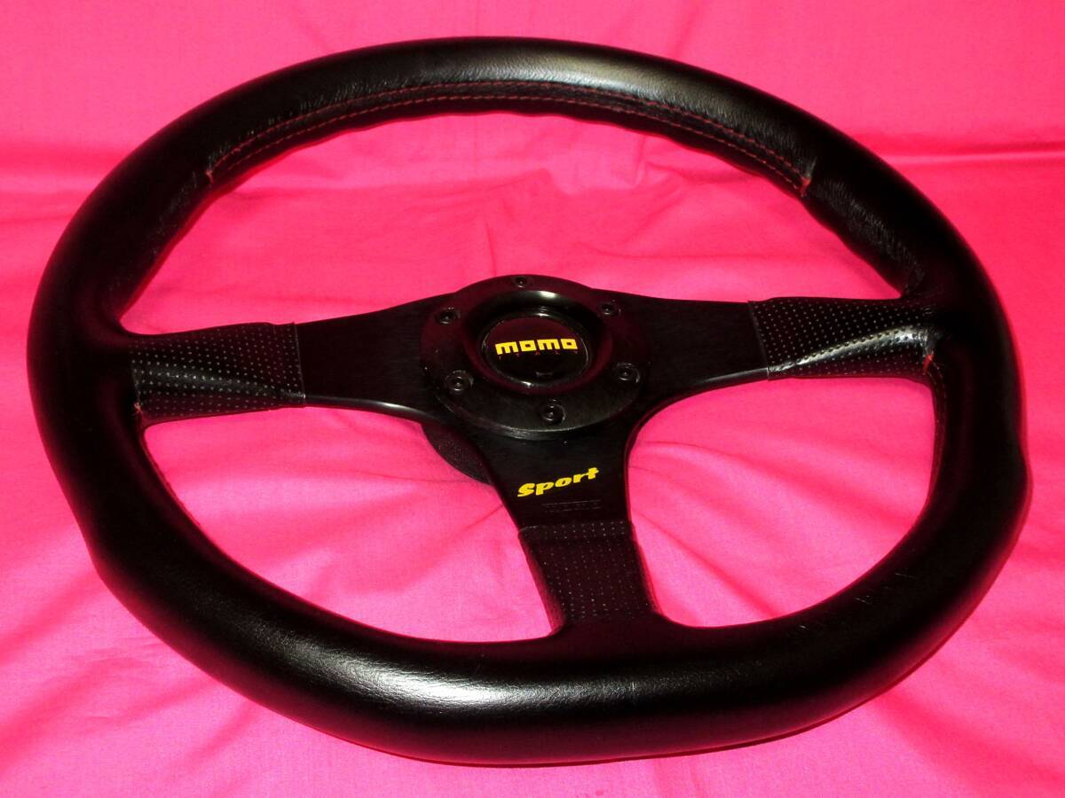 momo ステアリング　SPORT MOMO SPORT Steering Wheel 35cm Black Leather Red Stitch Used