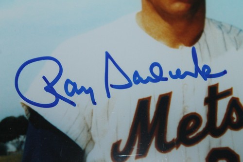 RAY SADECKI AUTOGRAPHED METS 8X10 PHOTO - Picture 2 of 2