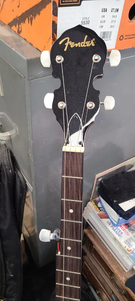 Fender 5-String Banjo With Soft Case Strap & Book Beginner Banjo - Image 2 of 4