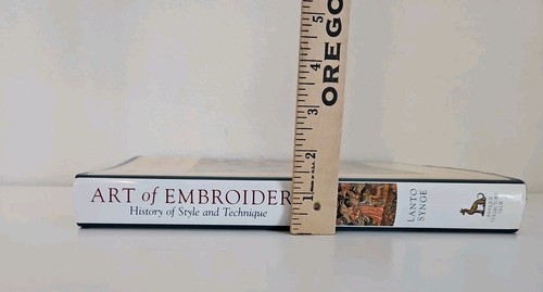 Art of Embroidery : History of Style and Technique Lanto Synge 2005 HB EUC TRS - Picture 15 of 15