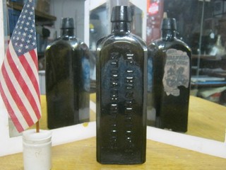 MAGNIFICENT PONTILED BLACK DR_ J. HOSTETTER'S STOMACH BITTERS PARTIAL LABEL
