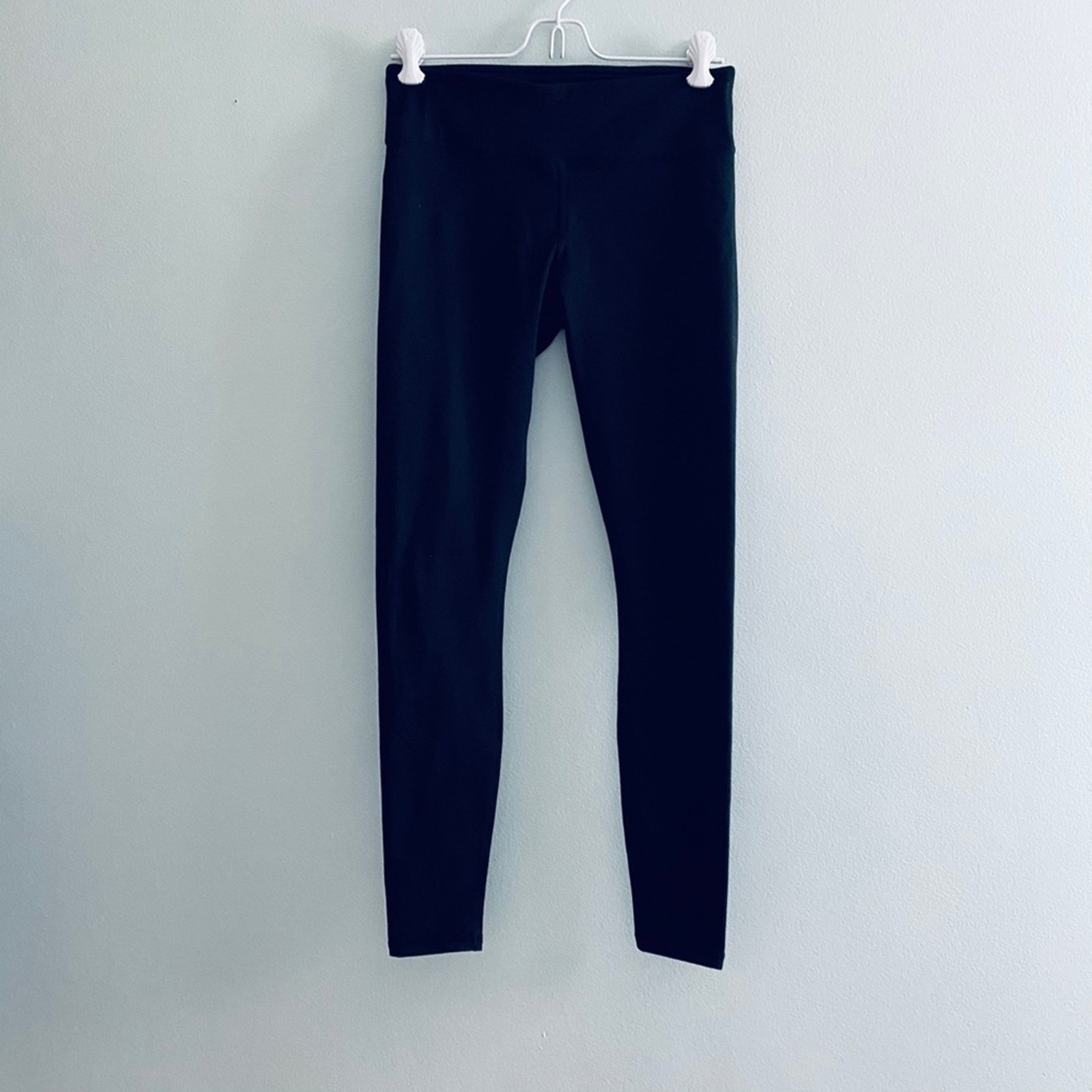 Fabletics solid black exercise leggings, size XS - image 2