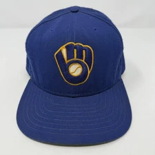 Vintage Milwaukee Brewers Hat Cap Snap Back Mens Blue MLB Baseball New Era 90s