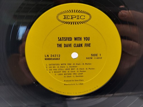 The Dave Clark Five Satisfied With You LP Record 1966 Epic MONO Ultrasonic NM. - Picture 4 of 6