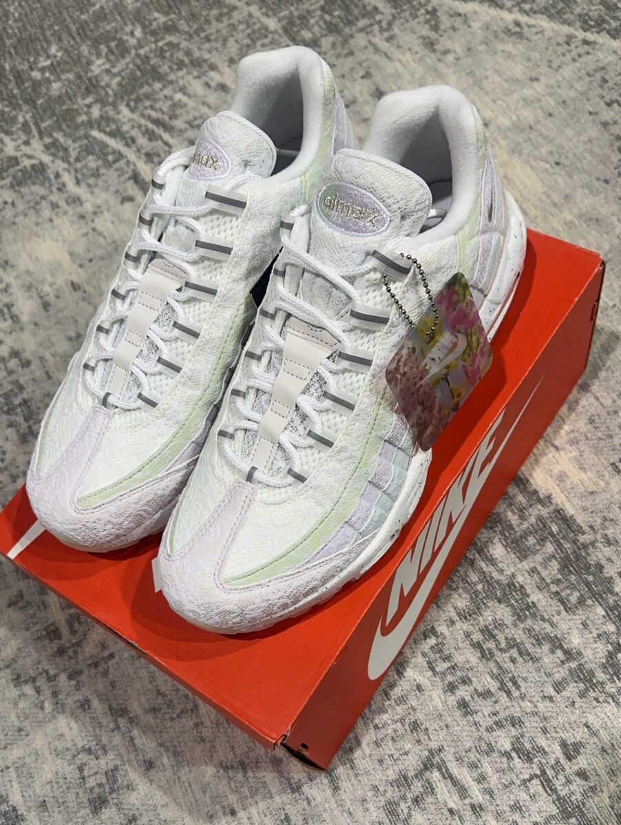 公式正規品!★NIKE AIR MAX 95 FLORAL LACE (W) org.jpg