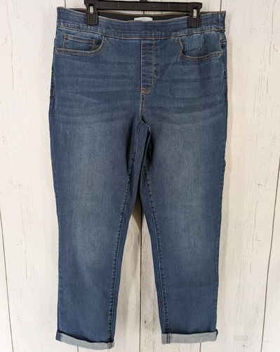 Croft Barrow Size 12 Medium Wash Elastic Waist Pull On Jeans Cuff Ankles