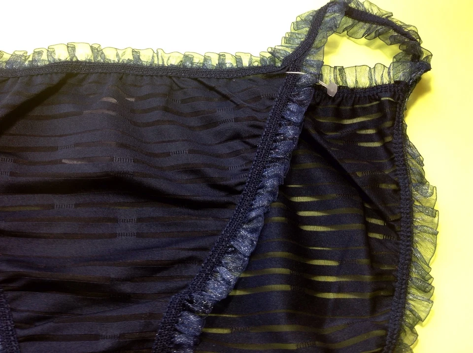 Bragas, bikinis para mujer talla L/7 azul oscuro rayas brillantes con decoración Myanmar Foto 4 de 4