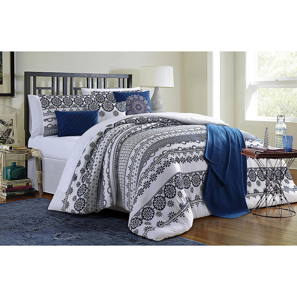 Comforter Set 12 Pc Navy bianca Calix Medallion Pattern Cozy Vibrant Look Plush Comforter Set 12 Pc Navy bianca Calix Medallion Pattern Cozy Vibrant Look Plush