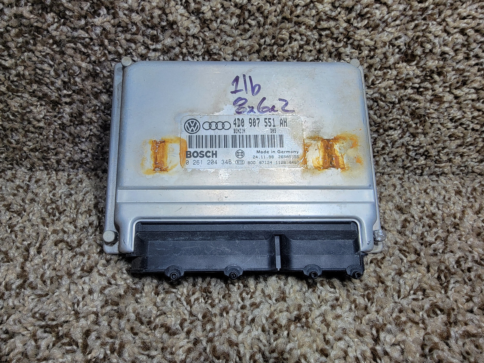 Picture 1 of 6