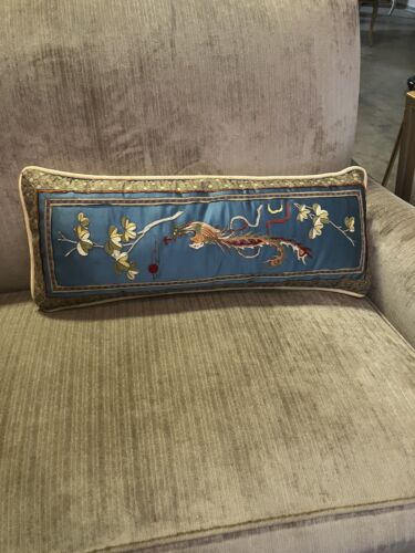 Chinoiserie Vogel Blumen botanisch bestickt Seidenkissen als Paar verkauft - Bild 4 von 21