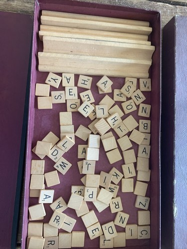 Scrabble Crossword Complete Game 1976 Vintage Selchow & Righter Co - Picture 3 of 8