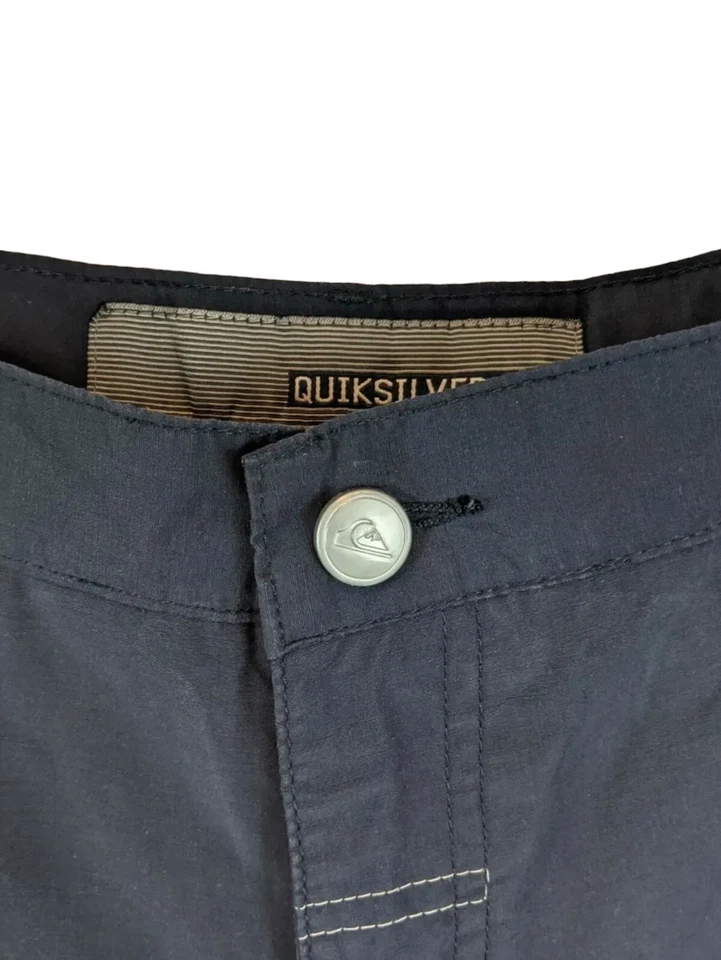 Pantalones Cortos Carga QuikSilver Niños Mezcla Nylon Talla 10 Azul Marino Ligeros (#2) Foto 3 de 4