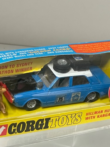Original Corgi 302 Hillman Hunter with Kangaroo 1969 New Old Stock NRFB UNUSED - Picture 11 of 22